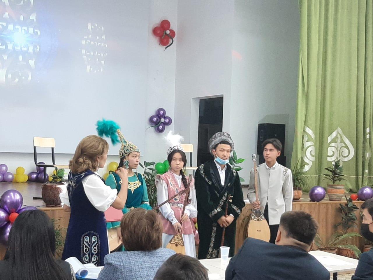 2021 жылдың 15 қазан күні №156 ЖББ мектепте шығармашыл оқушылар арасындағы «Ақберен» республикалық өнер байқауының аудандық кезеңі өткізілді.